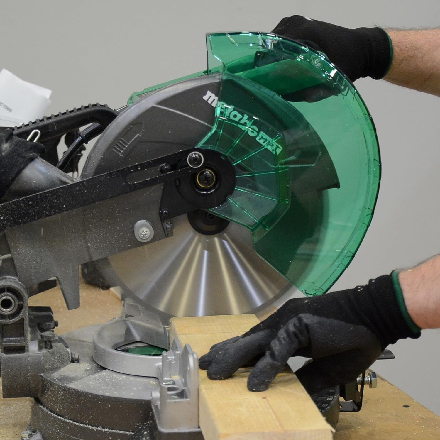 Metabo Hpt | Compound Miter Saw | 10-Inch | Single Bevel | 15-Amp Motor | 0-52° Miter Angle Range | 0-45° Bevel Range | Large Table | 10 24T Tct Miter Saw Blade | C10Fcgs